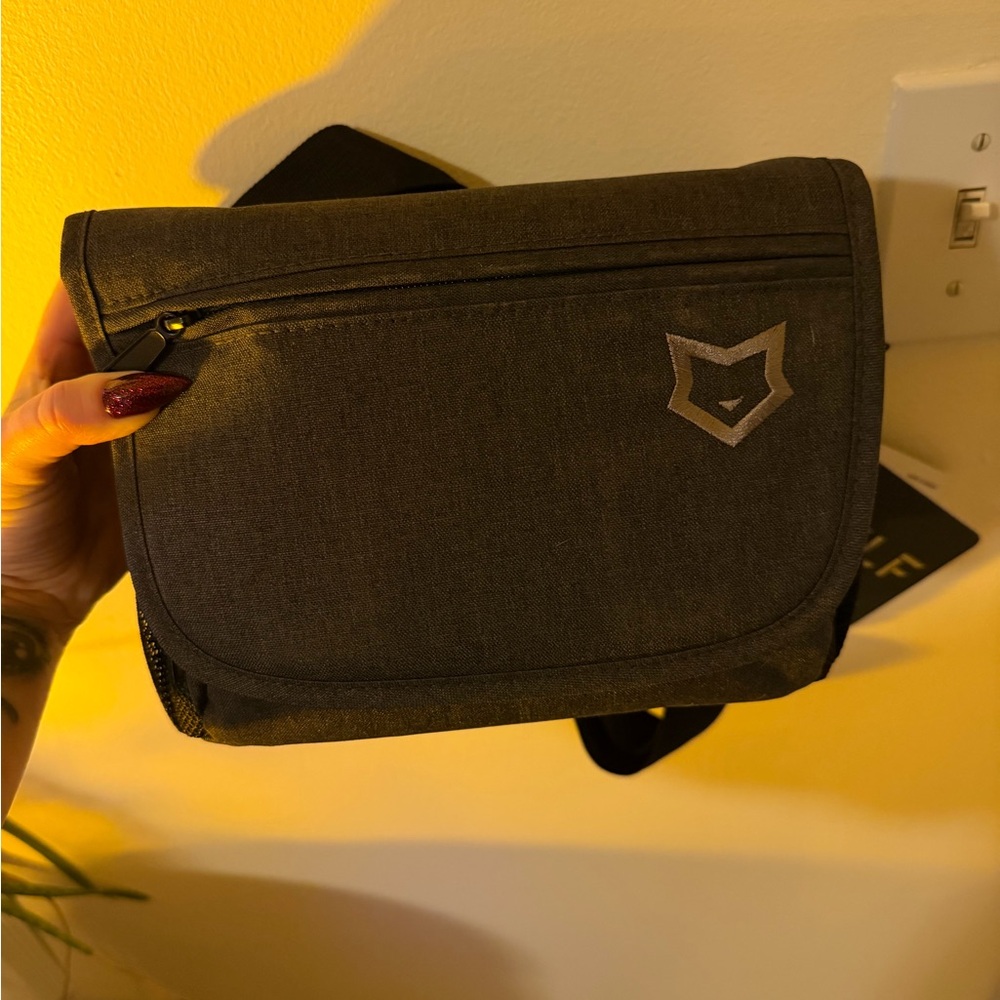 WOLF Dark Gray camera  Bag